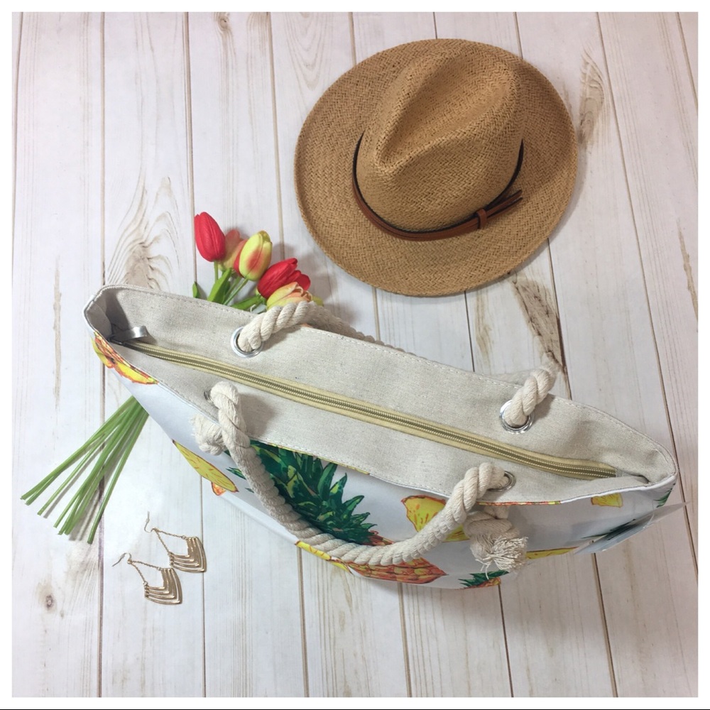 Off White Pineapple Bag with Rope Handles - Picture 3 of 4